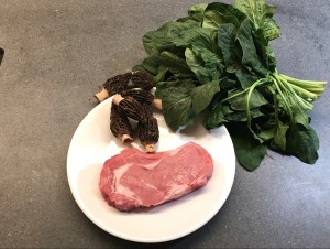 Ingredienst of Rib Eye of Veal with Fresh Morels and Spinach © cadwu