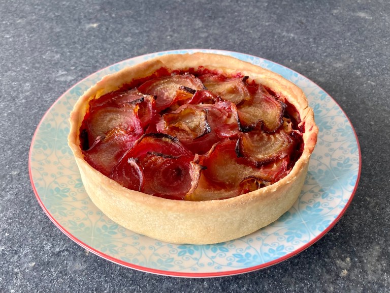 Beetroot Pie – Cook and Drink