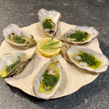 Oysters with Tarragon ©cadwu a delicious, simple and quick way of preparing oysters.