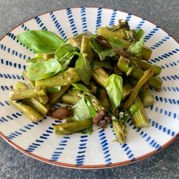Salad with Green Asparagus ©cadwu and black olives, oregano and excellent olive oil